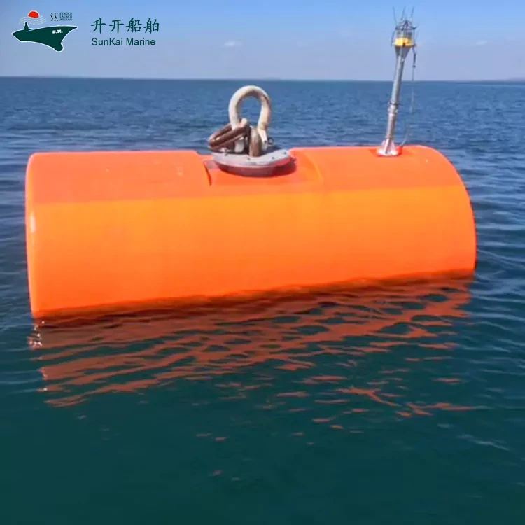 شناور محافظ جامد